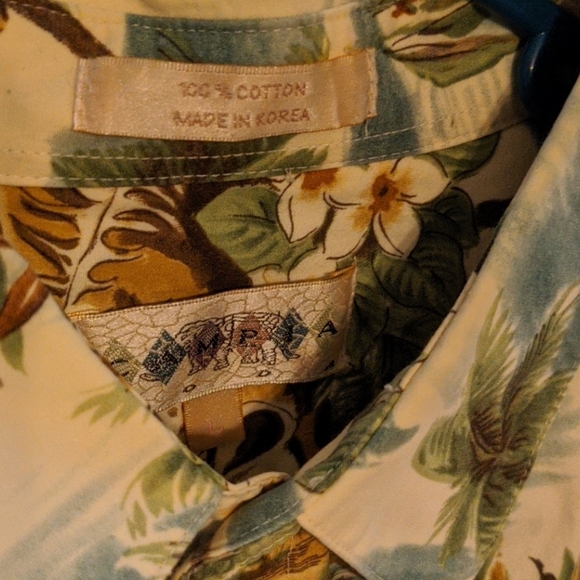 Campia Buttondown - Picture 3 of 4